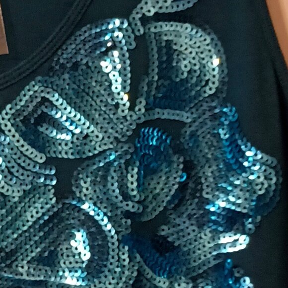 NWT ~ Apt. 9 Embellished Teal Colored Tank with Blue Sequins (Size: 2X) - Picture 2 of 5
